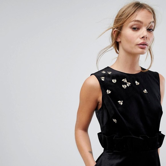 Ted Baker London Queen Bee Ruffle Waist Dress - Picture 2 of 5